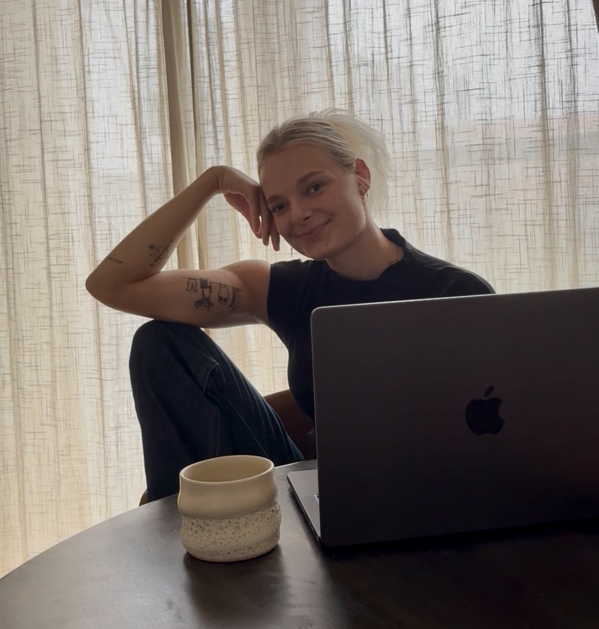 Mathilde ved mac